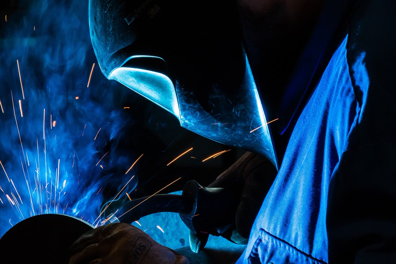 Proceso de soldadura industrial
